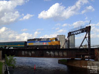 Via Rail 6428 (F40PH-2) in Montr�al,QC